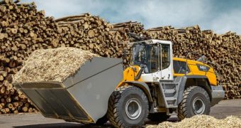 liebherr-l580-i-v-r-option-holzeinsatz-screen-hotspot-min_w592